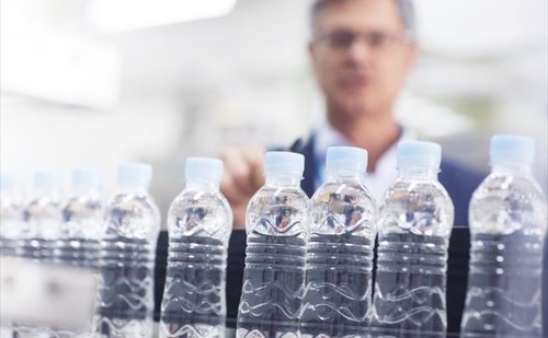 trường hợp công ty mới nhất về SABIC SOLUTIONS FOR FOOD & BEVERAGE PACKAGING: Caps & CLOSURES (Các giải pháp SABIC cho bao bì thực phẩm và đồ uống: nắp và đóng cửa)