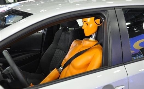 trường hợp công ty mới nhất về SABIC SOLUTIONS FOR AUTOMOTIVE:Crash & SAFETY (Phải giải quyết tai nạn và an toàn)
